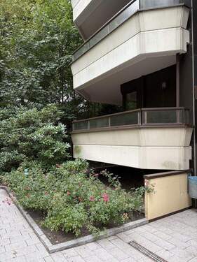 Balkon von außen - 3 Zimmer Etagenwohnung in Hamburg