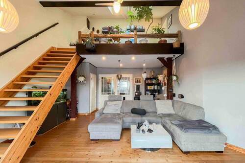 Wohnzimmer - Einfamilienhaus in Strausberg zum Kaufen