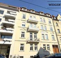 WEIGERT: Stilvolle Altbauwohnung mit Stuck, modernisiertem Bad und Balkon in Neuhausen - München Neuhausen-Nymphenburg