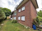 Hausansicht - Ruhig wohnen am U-Bhf. Rudow! Helle und geräumige Wohnung für junge Paare oder Familien