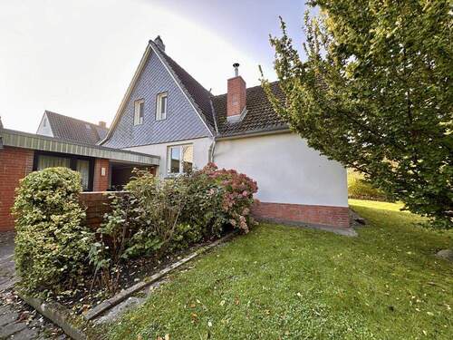 Innenhofansicht des Hauses - Familienidyll am Wendehammer - 268.000,00 EUR Kaufpreis, ca.  133,00 m² Wohnfläche