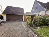 Garage und Hobbyraum - 