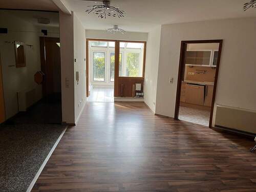 Bild 2 - 6 Zimmer Reihenmittelhaus zum Kaufen in Tettnang