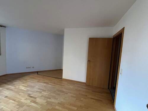 Bild 4 - Reihenmittelhaus mit 165,00 m² in Tettnang zum Kaufen