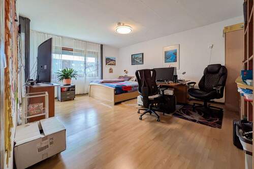 Schlafzimmer / Büro - 