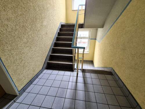 Treppenhaus - 3 Zimmer Etagenwohnung in Gelsenkirchen
