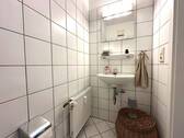 … Handwaschbecken und Lüftung - 