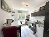 … mit Fenster zum Hof - 