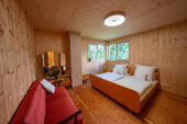 Schlafzimmer 2 - 