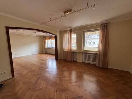 Ess- und Wohnzimmer - 