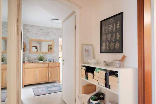 Einblick Flure - 5 Zimmer Einfamilienhaus zum Kaufen in Engelskirchen - Remerscheid