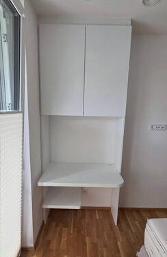 Schlafzimmer, Arbeitsplatz - 