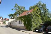 Hausansicht Straßenseite - 