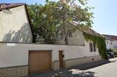 Hausansicht Strassenseite - 5 Zimmer Einfamilienhaus zum Kaufen in Schwabenheim an der Selz