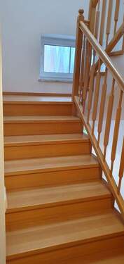 28a Massive Buchenholztreppe - 