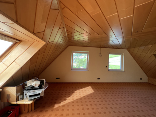 Wohn-/Schlafzimmer DG - 