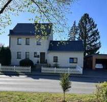 Saniertes Einfamilienhaus mit Einliegerwohnung in zentraler Ortslage von Bad Honnef-Aegidienberg