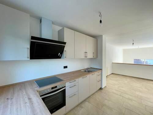 Küche, Blick zum Wohnzimmer - 