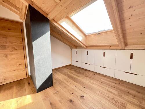2. Schlafzimmer - 