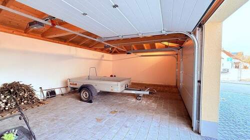 Dreifachgarage - 