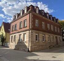 Wohnen im Herzen von Zirndorf - 325.000,00 EUR Kaufpreis, ca.  115,70 m² Wohnfläche in Zirndorf (PLZ: 90513)