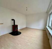 Helle und freundliche 3-Zi.-Gartenwohnung mit Garage in *TOP LAGE* - Fürstenfeldbruck