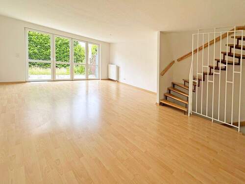 Wohnzimmer - Reihenmittelhaus mit 108,00 m&sup2; in Wedel zum Kaufen