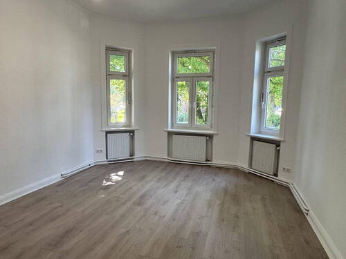 Wohnzimmer - 4 Zimmer Etagenwohnung zur Miete in Hamburg