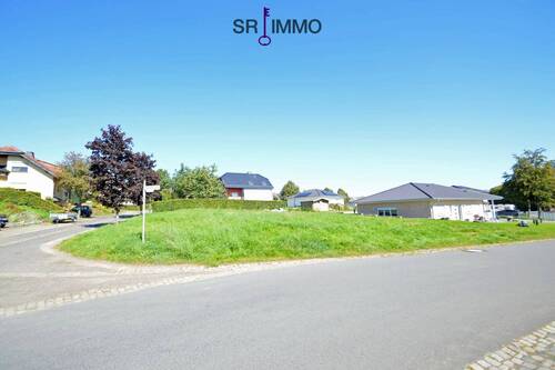 Bild 1 - Baugrundstück in ruhiger Lage - 60.000,00 EUR Kaufpreis, ca.  0,00 m²