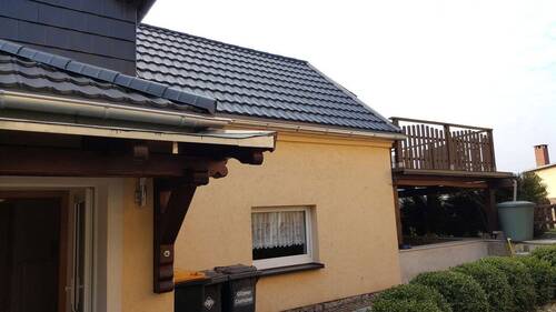 Hauseingangsbereich - Einfamilienhaus mit 90,00 m² in Treuen zum Kaufen