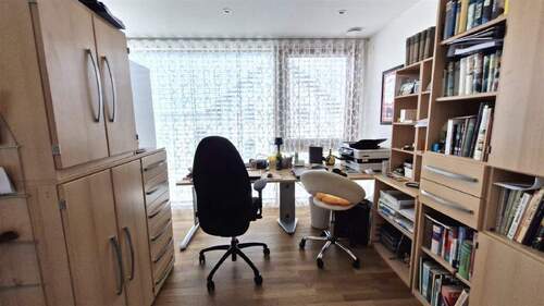 Arbeitszimmer - 