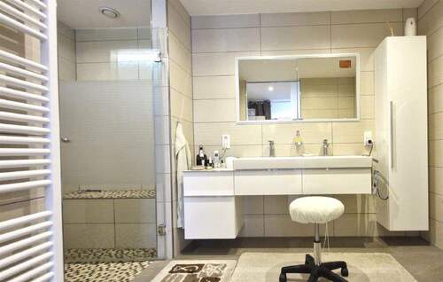 Badezimmer 1 - 