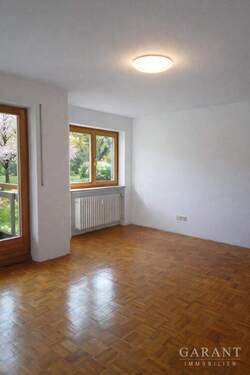 641011 Wohnzimmer - 3 Zimmer Terrassenwohnung zum Kaufen in Bad Reichenhall