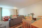 Wohn- und Esszimmer Bild 1 - 