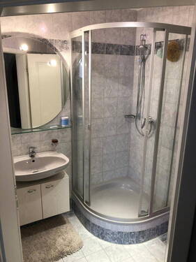 Gästebad - Etagenwohnung mit 133,00 m&sup2; in München zum Kaufen