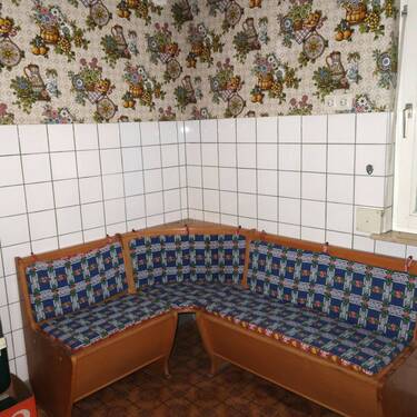 Küche EG - 7 Zimmer Einfamilienhaus in Schömberg