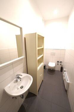 WC 2 - 