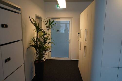 Eingangsbereich - Büro in Ettlingen