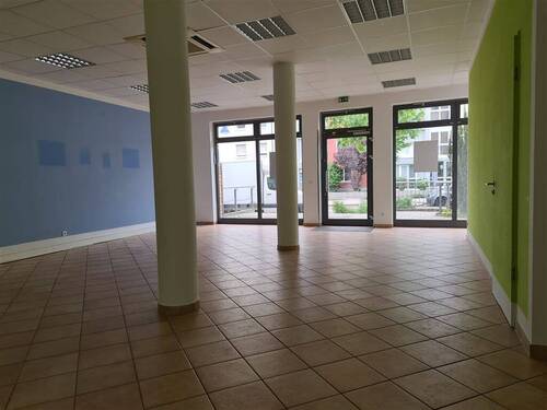 Ansicht 2, Verkaufsraum - Gewerbeobjekt (Büro, Produktion, Verkauf) in Freiburg
