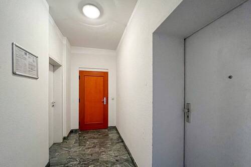 Hausflur im EG - 