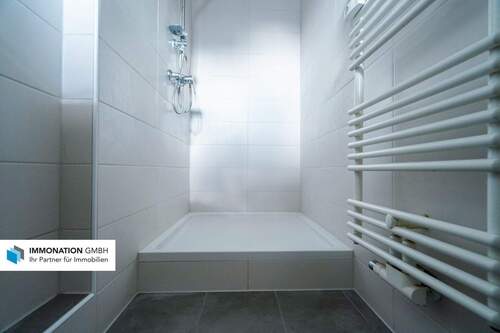 Badezimmer - Etagenwohnung mit 52,00 m² in Zirndorf zum Kaufen