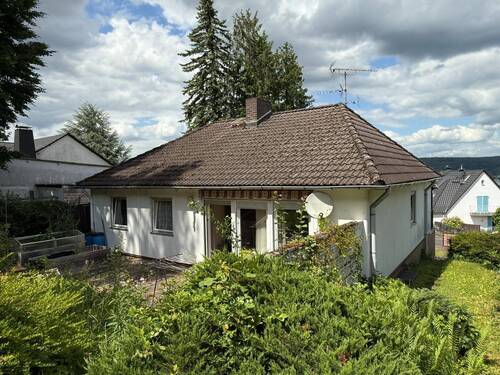 Ansicht vom Garten - 