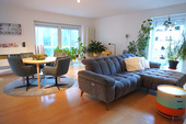 Wohn-/Esszimmer - 