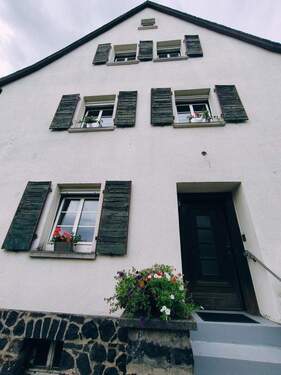 Bild 3 - 7 Zimmer Einfamilienhaus in Weilburg