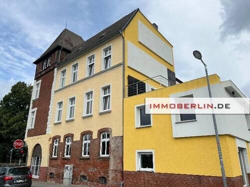 2 - 900.000,00&nbsp;EUR Kaufpreis,