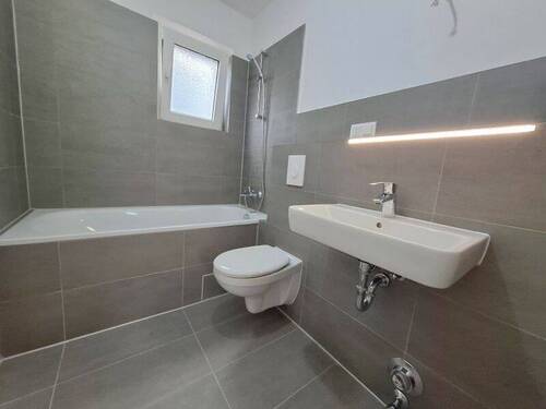 20251117_101441 - 2 Zimmer Etagenwohnung zur Miete in Minden