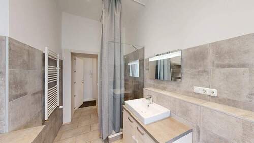 Bad - Terrassenwohnung mit 123,00 m&sup2; in Berlin zum Kaufen