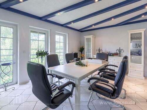 ...mit Essbereich - Einfamilienhaus mit 129,20 m&sup2; in Jemgum zum Kaufen