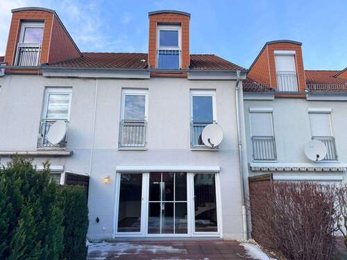 Hausansicht vom Garten - 