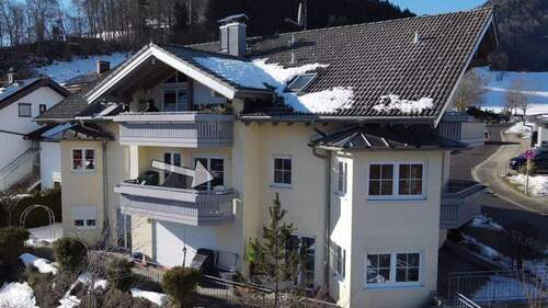 Frontaufnahme - 'Wohnen mit Bergblick - 2,5-Zimmer-Wohnung im Herzen des Allgäus'